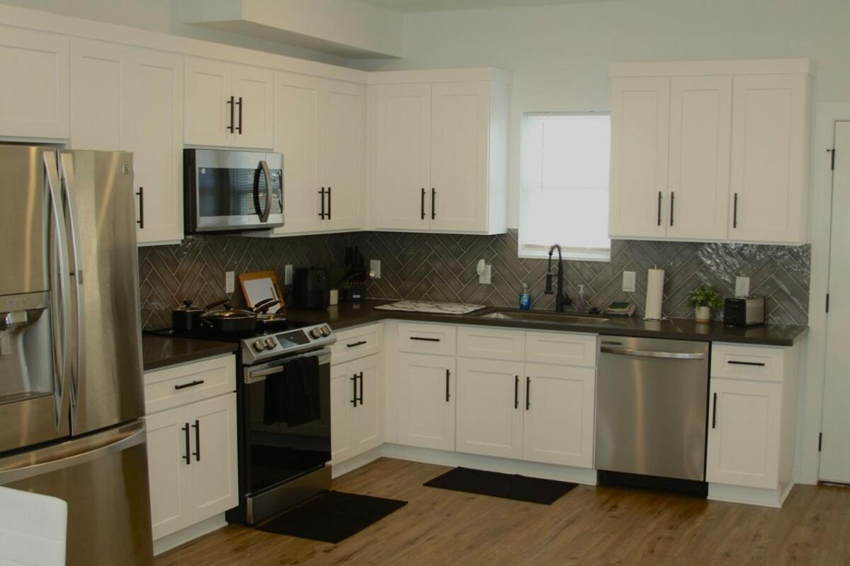 Stylish Townhouse In *