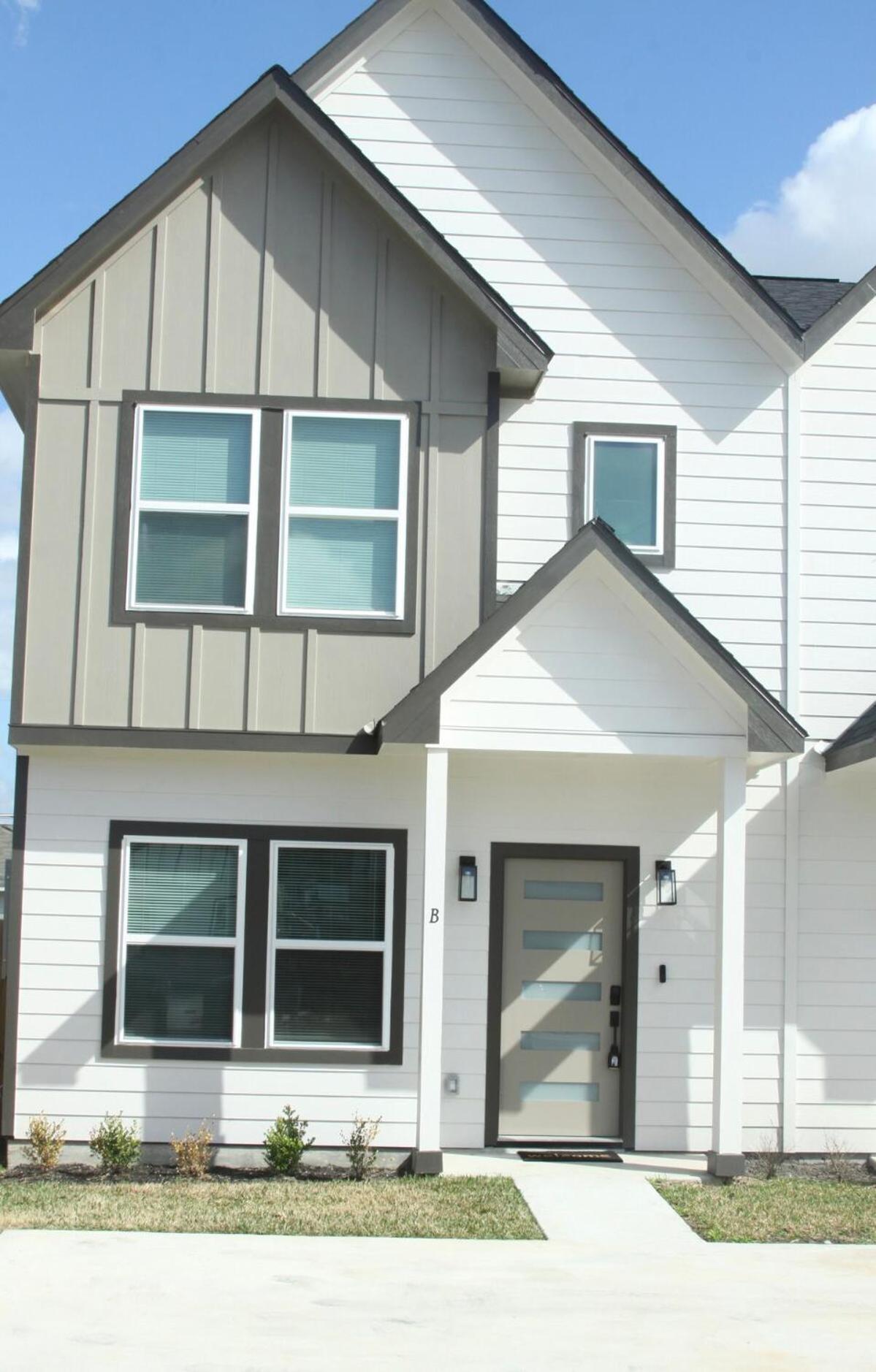 Stylish Townhouse In Holiday home *