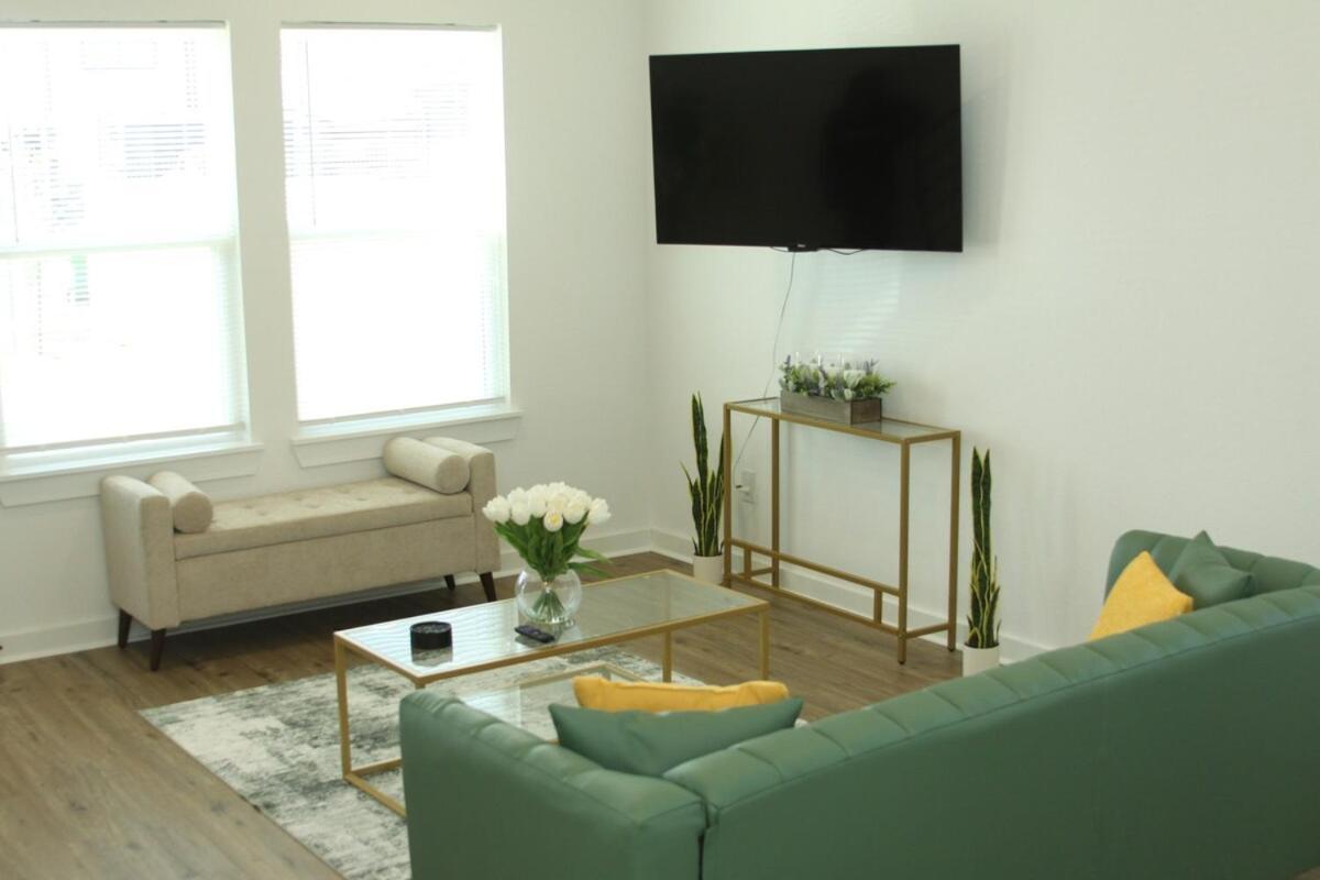 Stylish Townhouse In Сasa de vacaciones